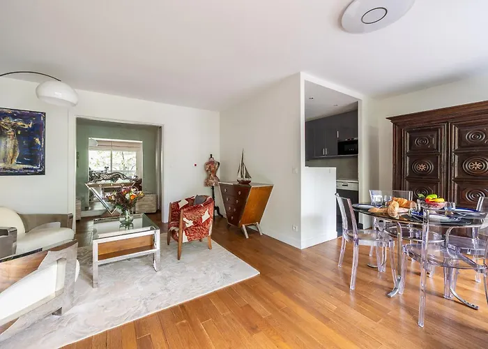 Garden In L Eiffel Tower 20 Min By Metro Appartamento *