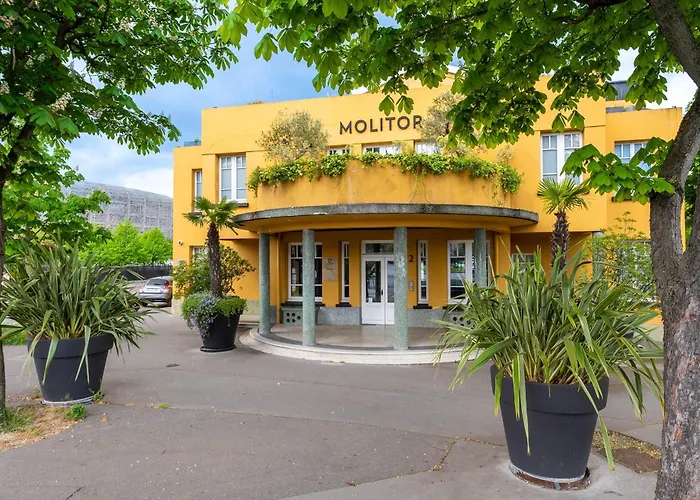 Garden In L Eiffel Tower 20 Min By Metro * Parigi